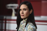 Jennifer Connelly Longsleeve T-shirt #2800850