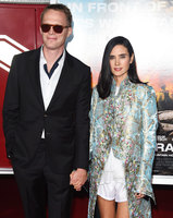 Jennifer Connelly Longsleeve T-shirt #2801113