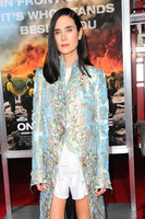 Jennifer Connelly Longsleeve T-shirt #2801377