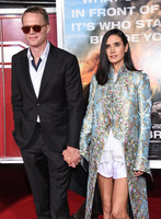 Jennifer Connelly Longsleeve T-shirt #2801435