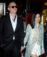 Jennifer Connelly Longsleeve T-shirt #2801595