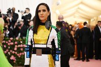 Jennifer Connelly Longsleeve T-shirt #3836841