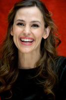 Jennifer Garner Sweatshirt #2241879