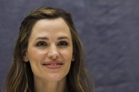 Jennifer Garner Sweatshirt #2262790