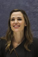 Jennifer Garner Sweatshirt #2262843