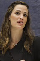 Jennifer Garner Sweatshirt #2262869