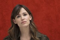Jennifer Garner Sweatshirt #2262881