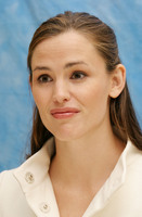 Jennifer Garner Sweatshirt #2277990