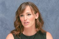 Jennifer Garner Sweatshirt #2294398