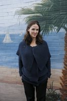 Jennifer Garner Sweatshirt #2294407