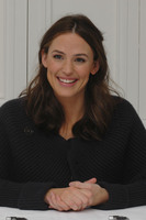 Jennifer Garner Sweatshirt #2294428