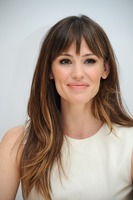 Jennifer Garner Sweatshirt #2426353