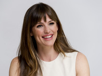 Jennifer Garner Sweatshirt #2456150