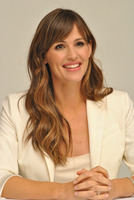 Jennifer Garner longsleeve t-shirt #2491145