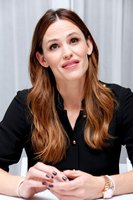 Jennifer Garner longsleeve t-shirt #2608563