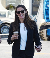 Jennifer Garner longsleeve t-shirt #2791554