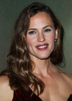 Jennifer Garner hoodie #2906781