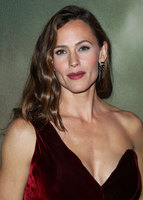 Jennifer Garner longsleeve t-shirt #2906843