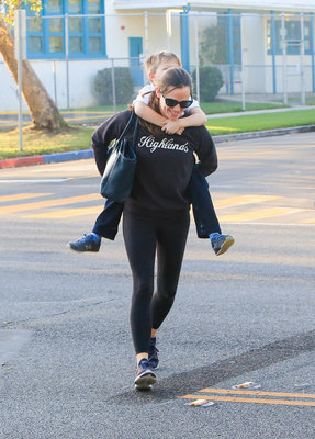 Jennifer Garner posters