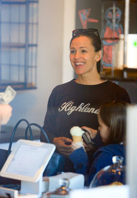 Jennifer Garner posters