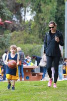 Jennifer Garner Sweatshirt #3068263