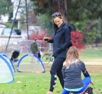 Jennifer Garner mug #G1310415