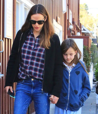 Jennifer Garner posters