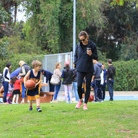 Jennifer Garner Sweatshirt #3068417