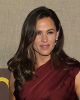 Jennifer Garner Sweatshirt #3732426