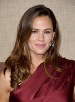 Jennifer Garner Sweatshirt #3732460