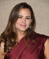 Jennifer Garner tote bag #G2349735