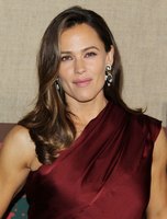 Jennifer Garner Sweatshirt #3732524