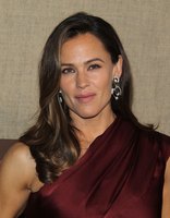 Jennifer Garner Sweatshirt #3732551