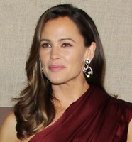 Jennifer Garner t-shirt #3732613