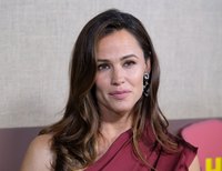 Jennifer Garner t-shirt #3732638