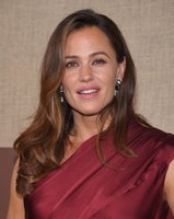 Jennifer Garner longsleeve t-shirt #3732651