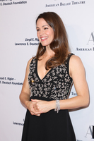 Jennifer Garner t-shirt #3766044
