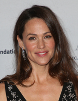 Jennifer Garner Sweatshirt #3766259