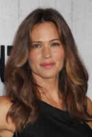 Jennifer Garner Sweatshirt #3766260