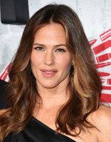 Jennifer Garner t-shirt #3766310