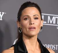 Jennifer Garner t-shirt #3795309