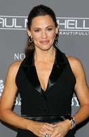 Jennifer Garner Sweatshirt #3795316