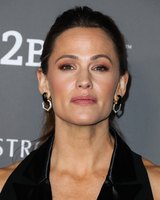 Jennifer Garner Sweatshirt #3795409