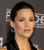 Jennifer Garner t-shirt #3795412