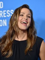 Jennifer Garner Sweatshirt #3795490