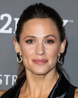 Jennifer Garner Sweatshirt #3795611