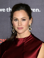 Jennifer Garner Sweatshirt #3795623
