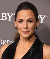 Jennifer Garner Sweatshirt #3795646