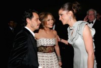 Jennifer Lopez tote bag #G189609