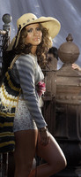 Jennifer Lopez Sweatshirt #2042328